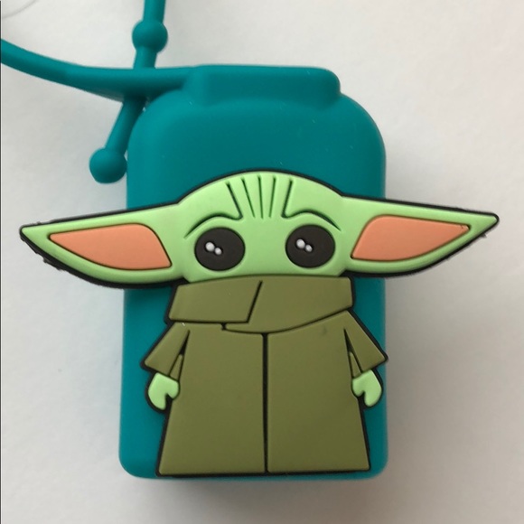 LAST SET‼️ of 3 Baby Yoda Hand Sanitizer Holders - Picture 4 of 5
